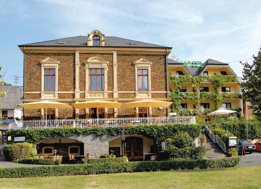 Weinhotel St. Stephanus Zeltingen-Rachtig Exterior photo