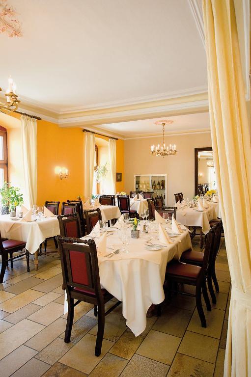 Weinhotel St. Stephanus Zeltingen-Rachtig Exterior photo